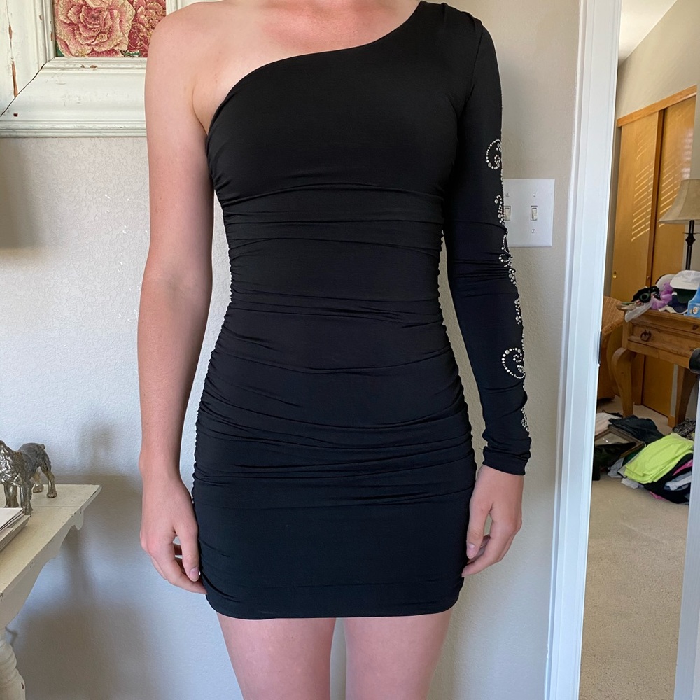 Dress party